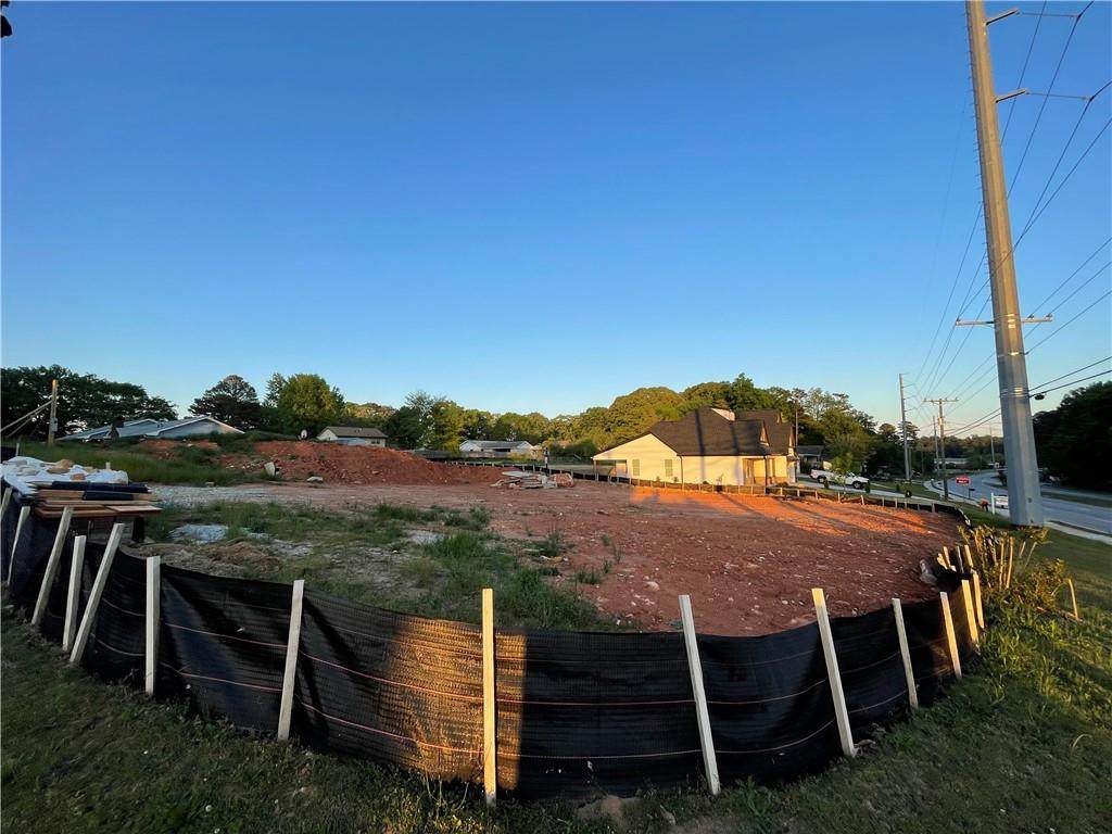 2312 Rockbridge Road - Photo 1