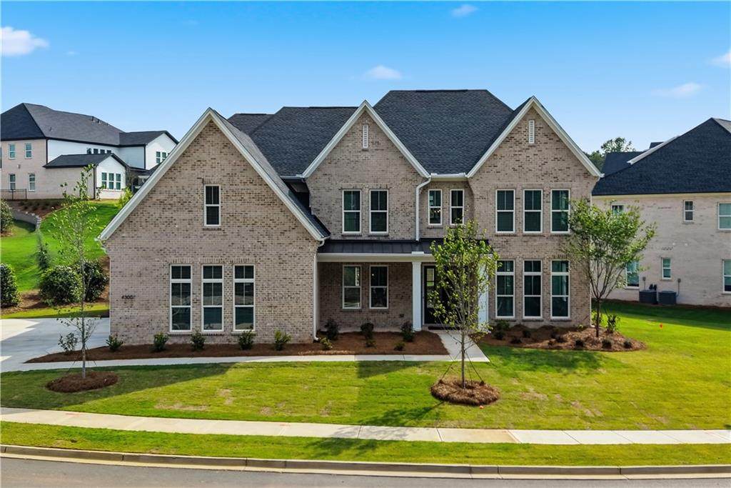 4300 Hawthorn Circle - Photo 1