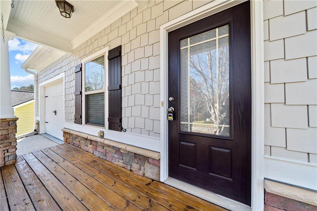 157 Oakwood Drive - Photo 1