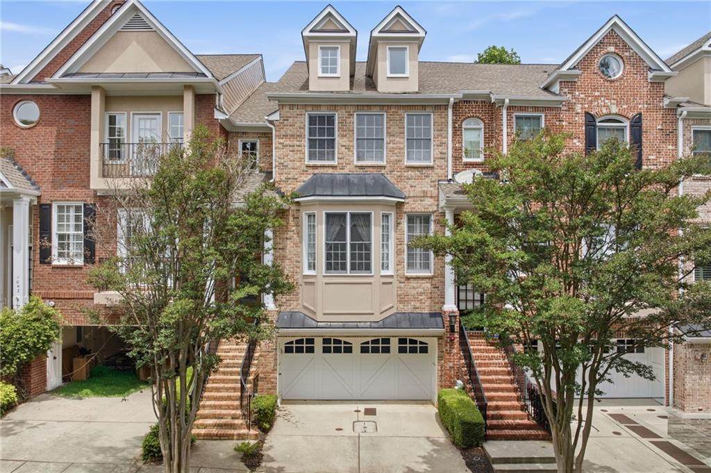 1041 Emory Parc Place - Photo 1