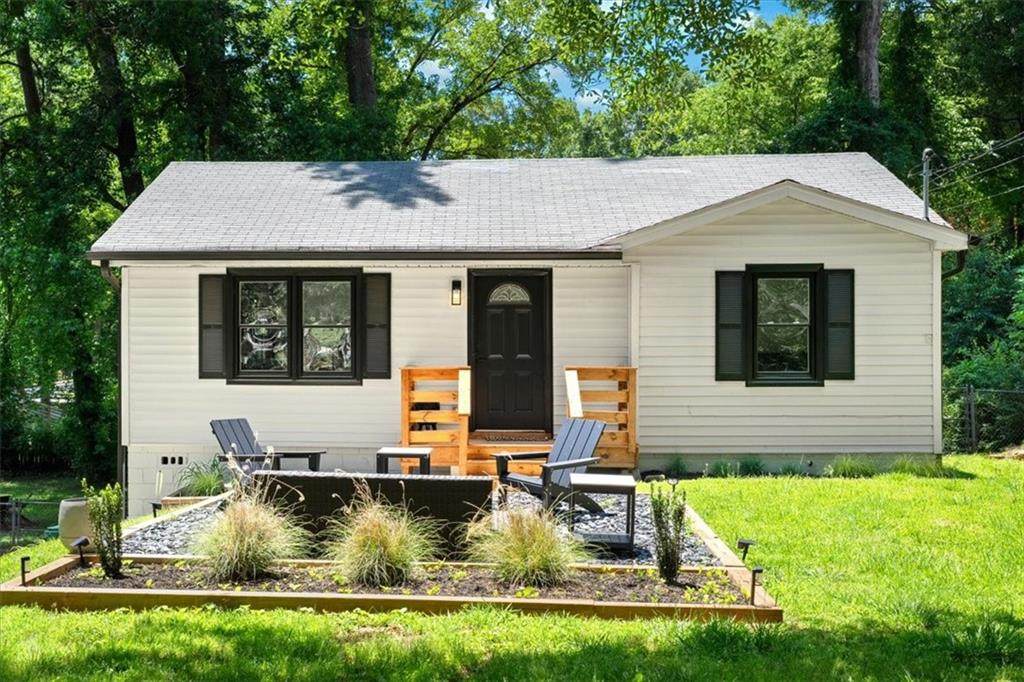1044 Pinedale Drive - Photo 1