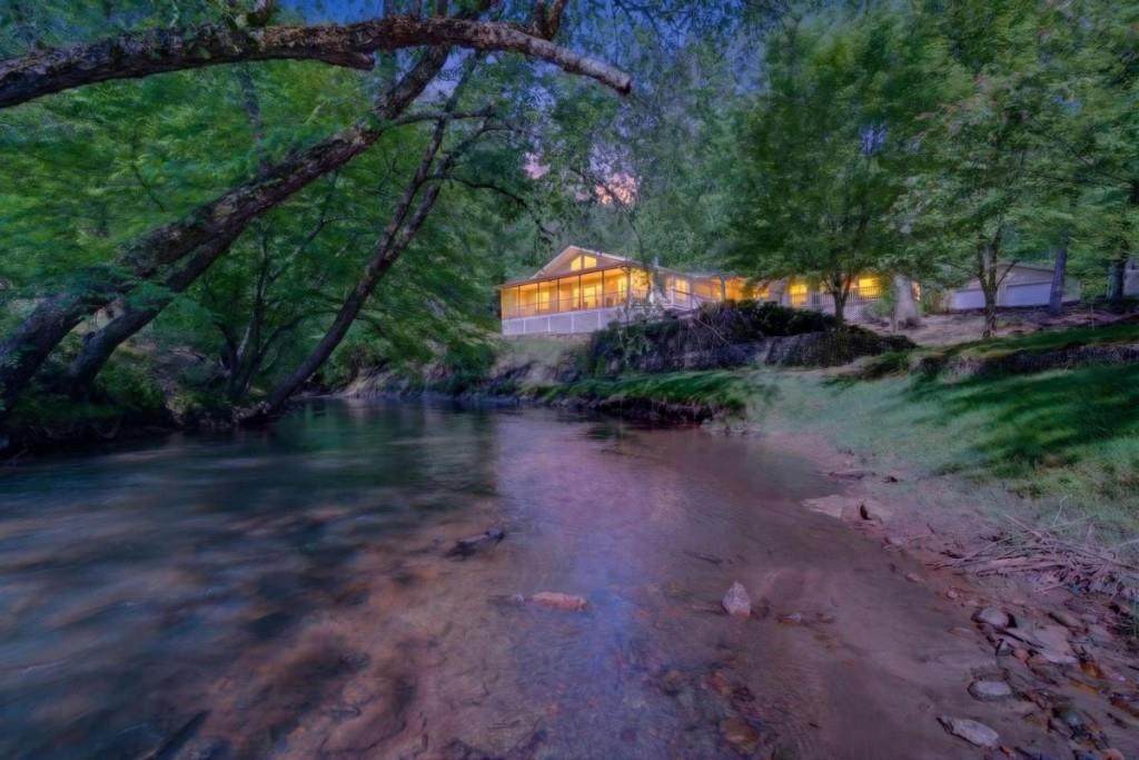 401 Mountain Rivers Road - Photo 1
