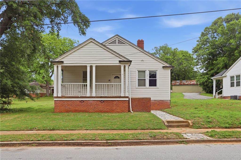 3312 Bloomfield Avenue - Photo 1