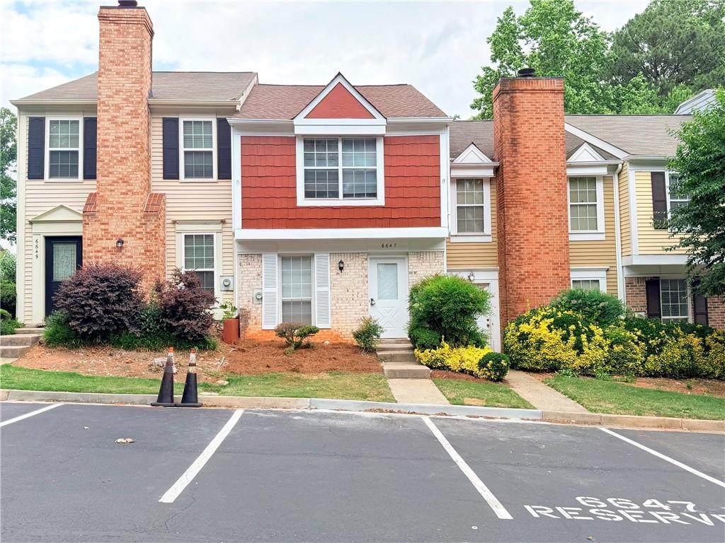 6647 Wellington Square - Photo 1