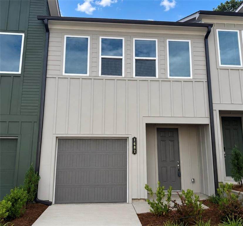 1682 Hannah Terrace - Photo 1