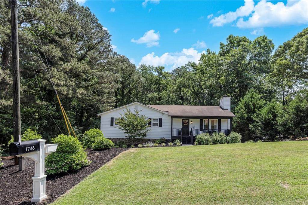 1748 Toonigh Road - Photo 1