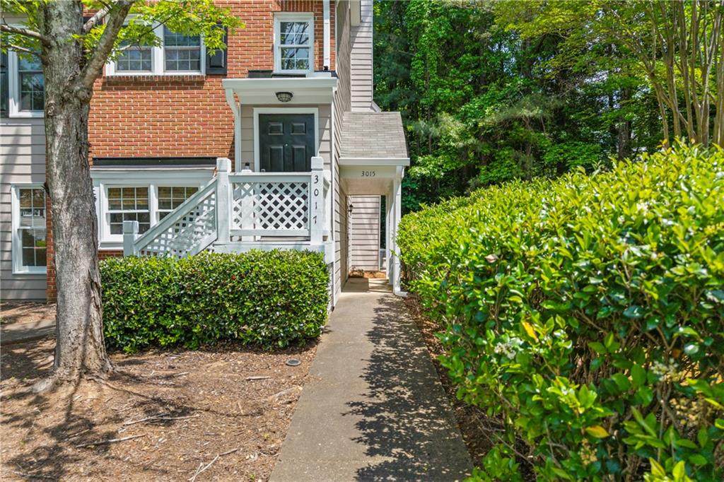 3015 Camden Way - Photo 1