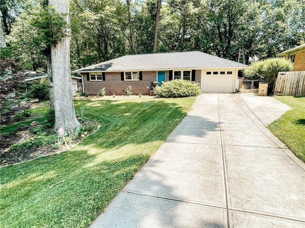 116 Indian Trail - Photo 1