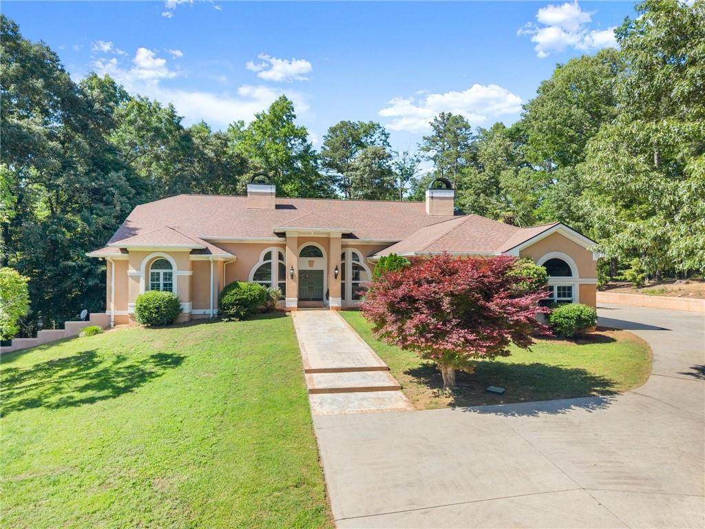 593 Cross Creek Drive - Photo 1
