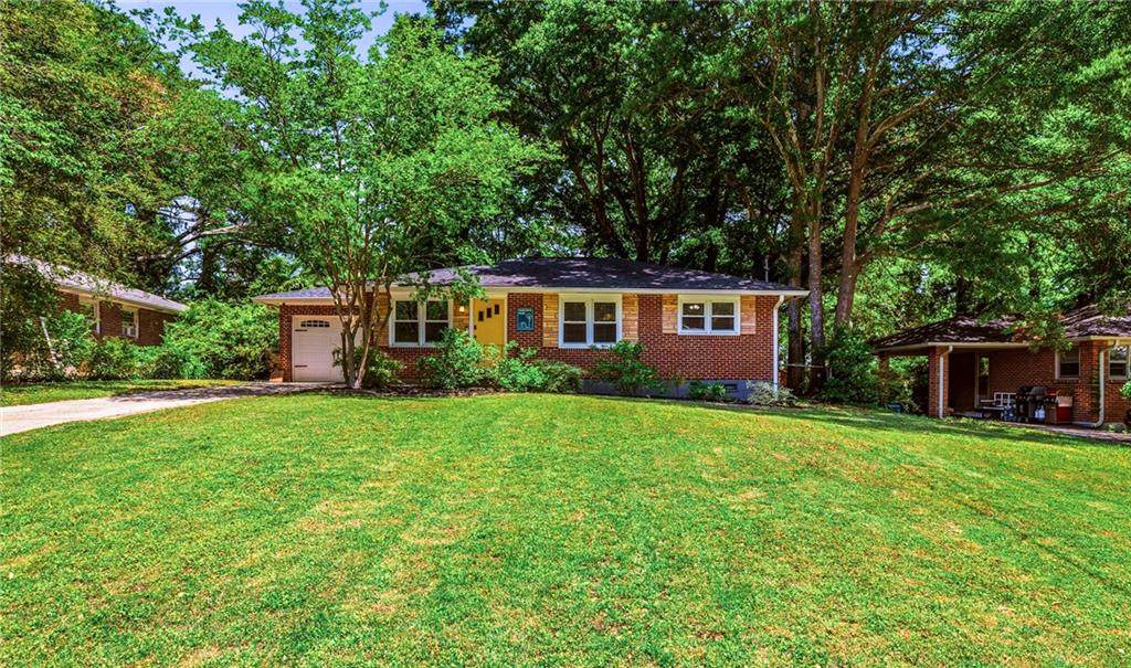 2670 Woodridge Drive - Photo 1