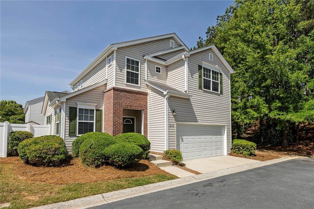 214 Hiawassee Drive - Photo 1