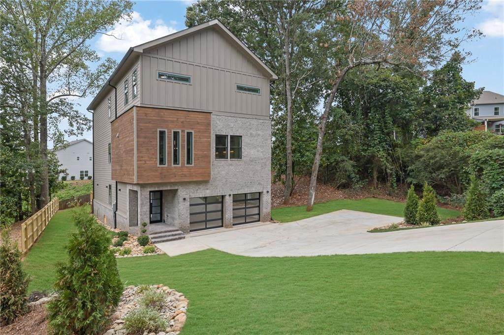 120 Gwinnett Street - Photo 1