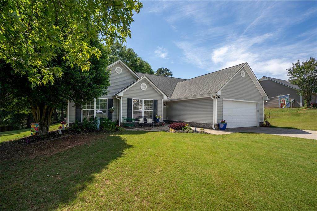 327 Tallassee Lane - Photo 1