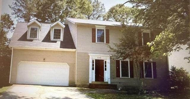 2130 Crescentview Drive - Photo 1