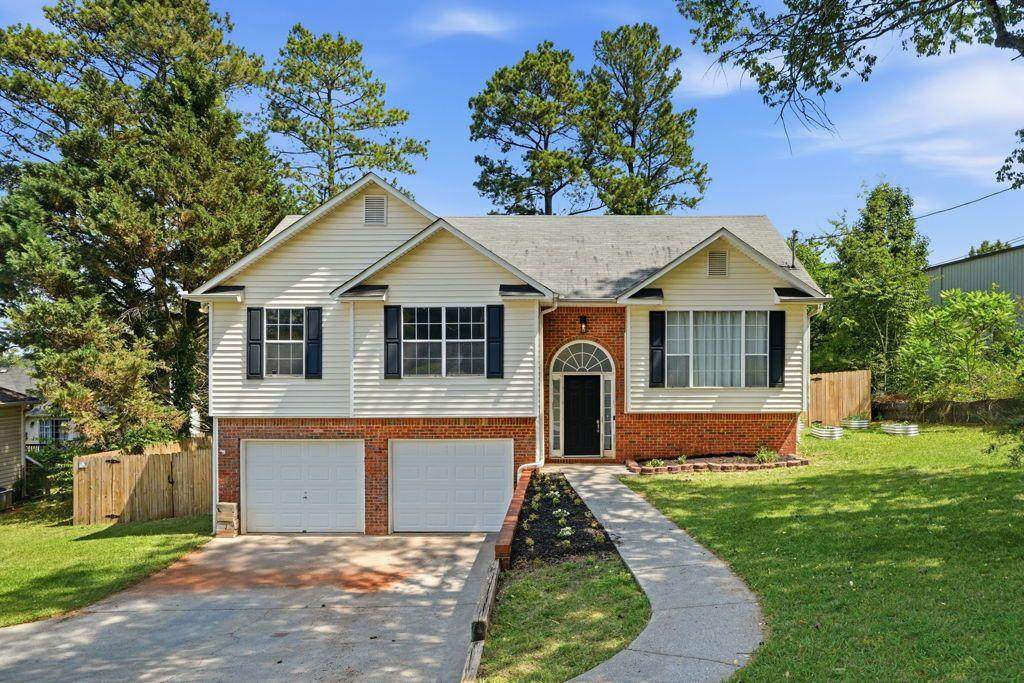201 Hickory Lane - Photo 1