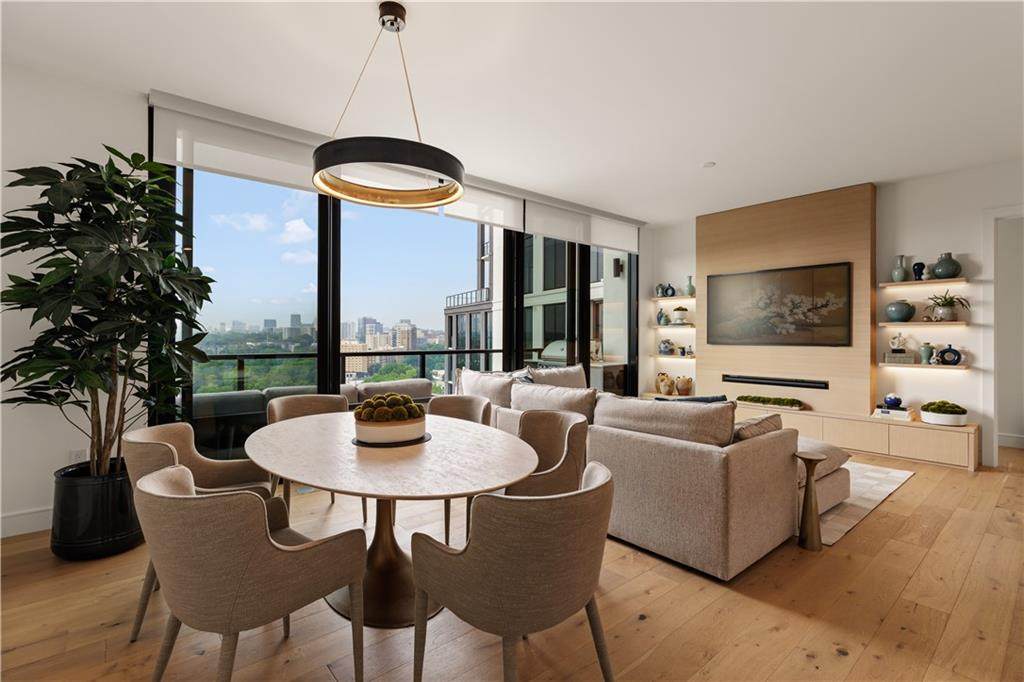 2425 Peachtree Road - Photo 1
