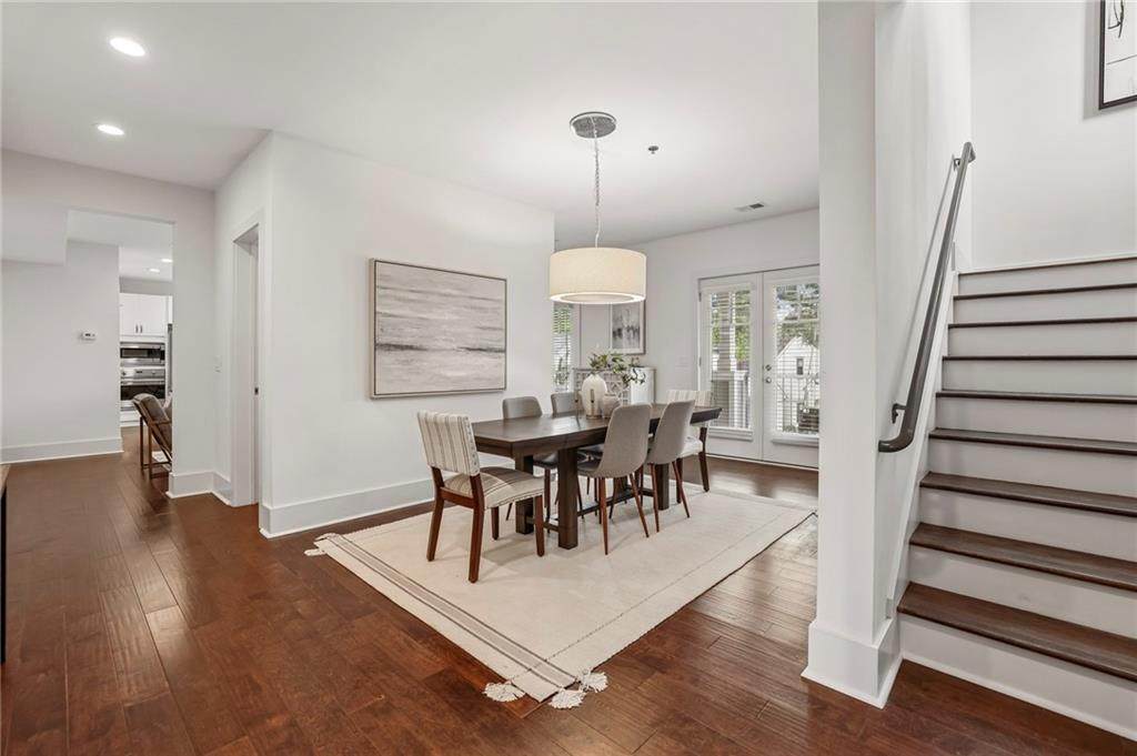 301 Canton Way - Photo 1