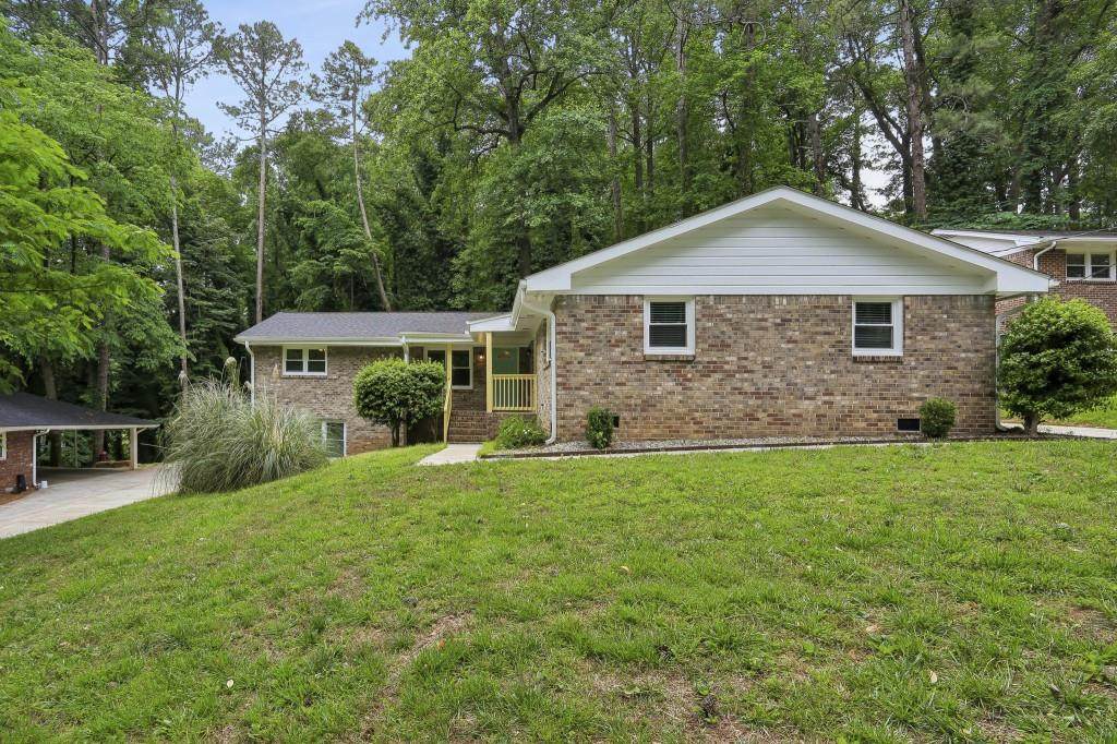 2889 White Oak Drive - Photo 1