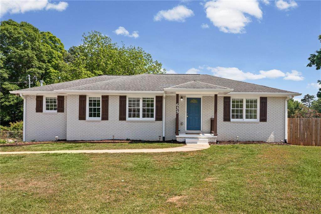 635 Birchwood Lane - Photo 1