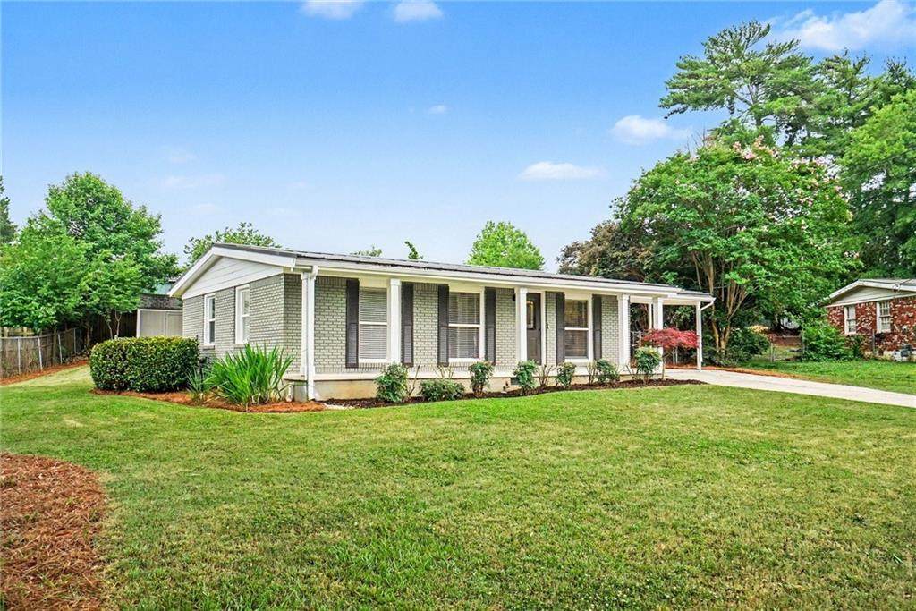 1801 Lochlomand Lane - Photo 1