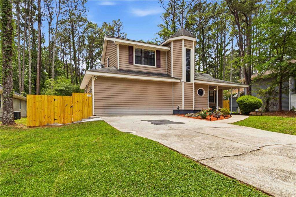 916 Forest Pointe Way - Photo 1