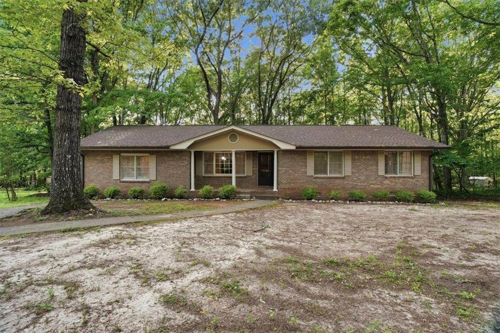 129 Diane Drive - Photo 1