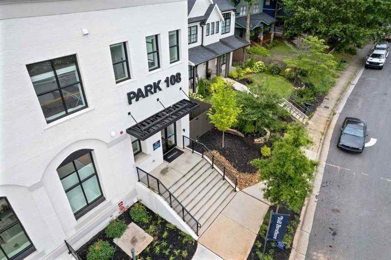 108 Park Place Unit 103 - Photo 1