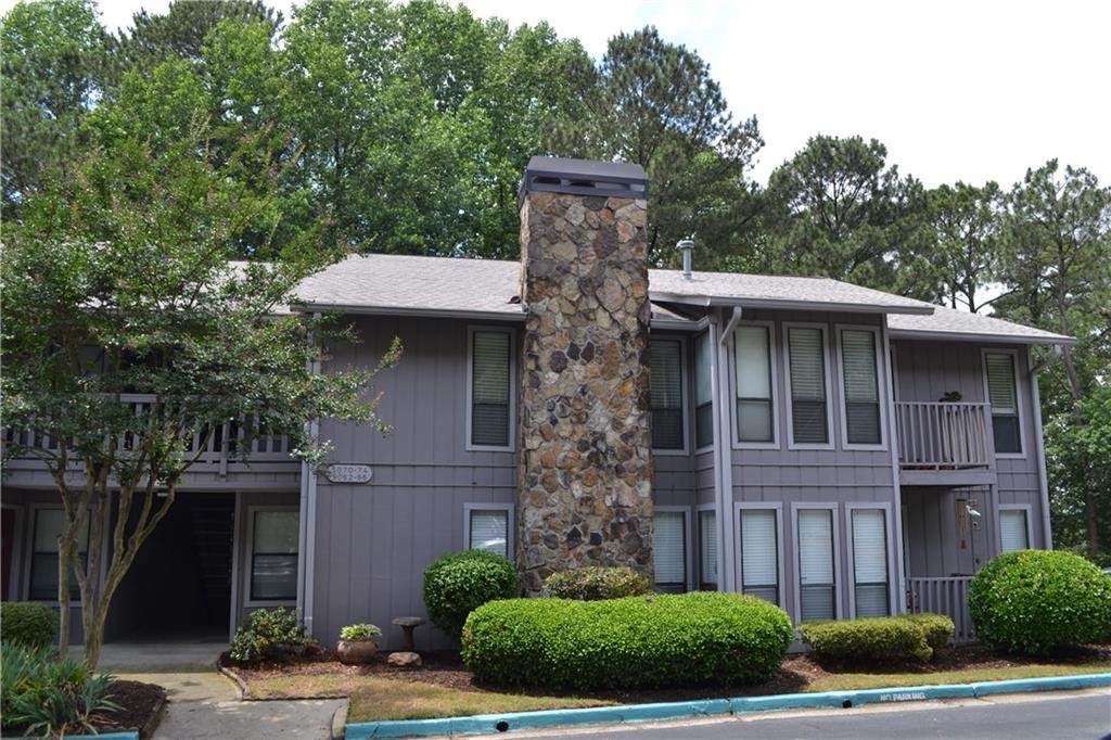 5066 Woodridge Way - Photo 1