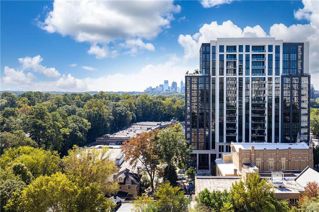 2479 Peachtree Road - Photo 1