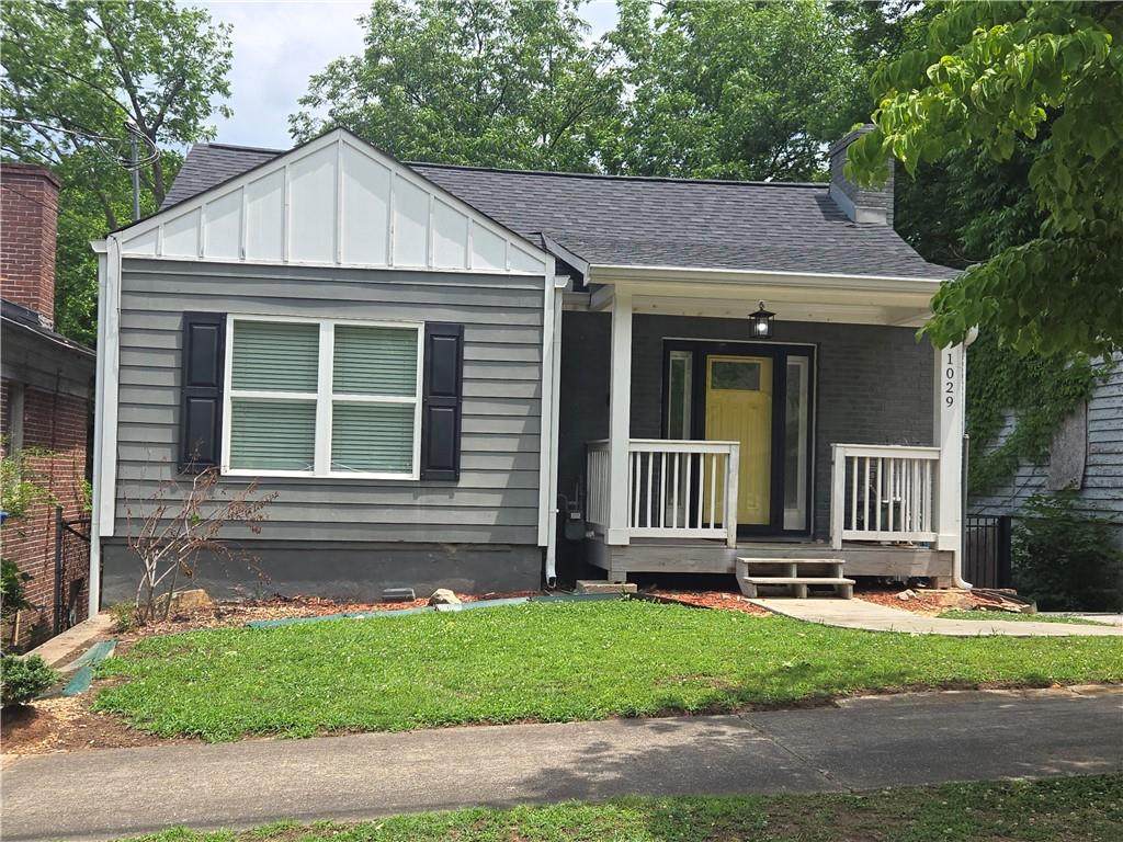 1029 Washington Heights Terrace - Photo 1