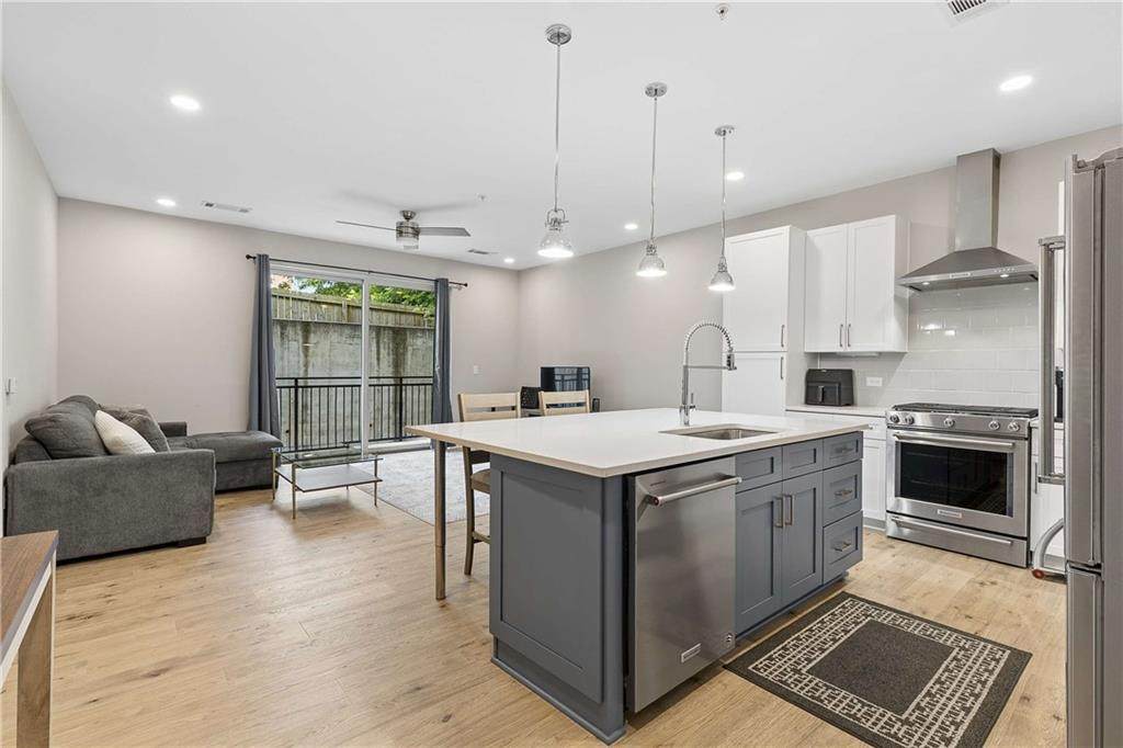 22 Airline Street - Photo 1