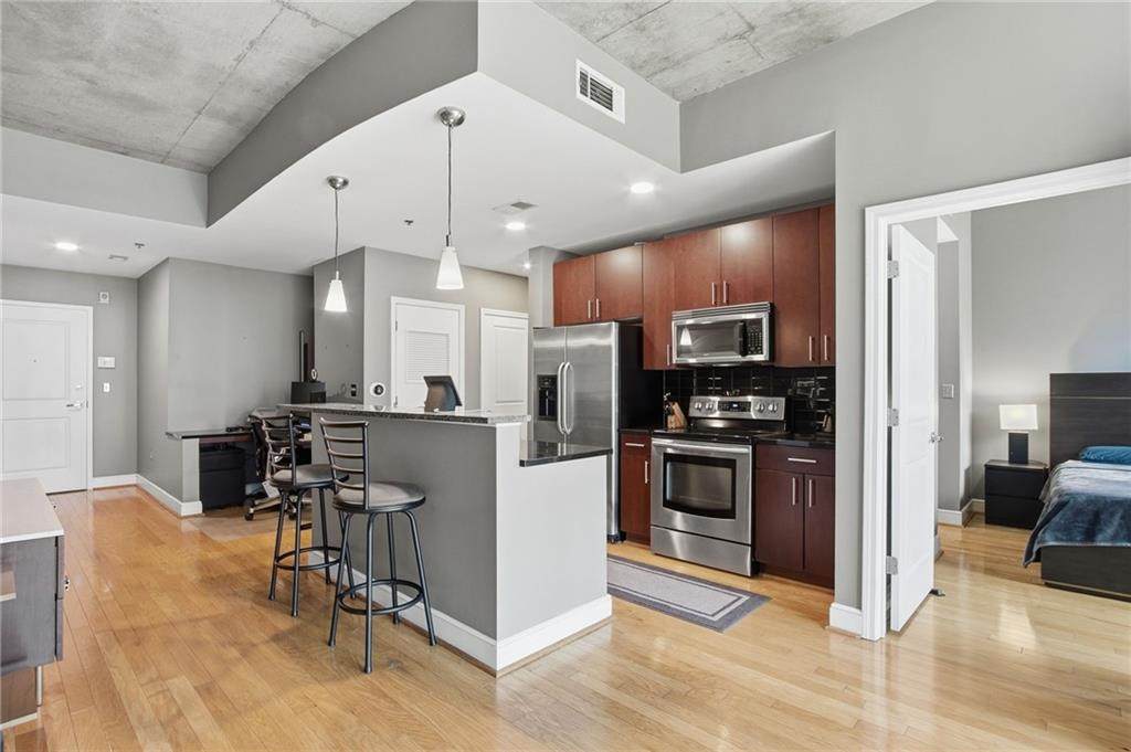 950 Peachtree Street - Photo 1