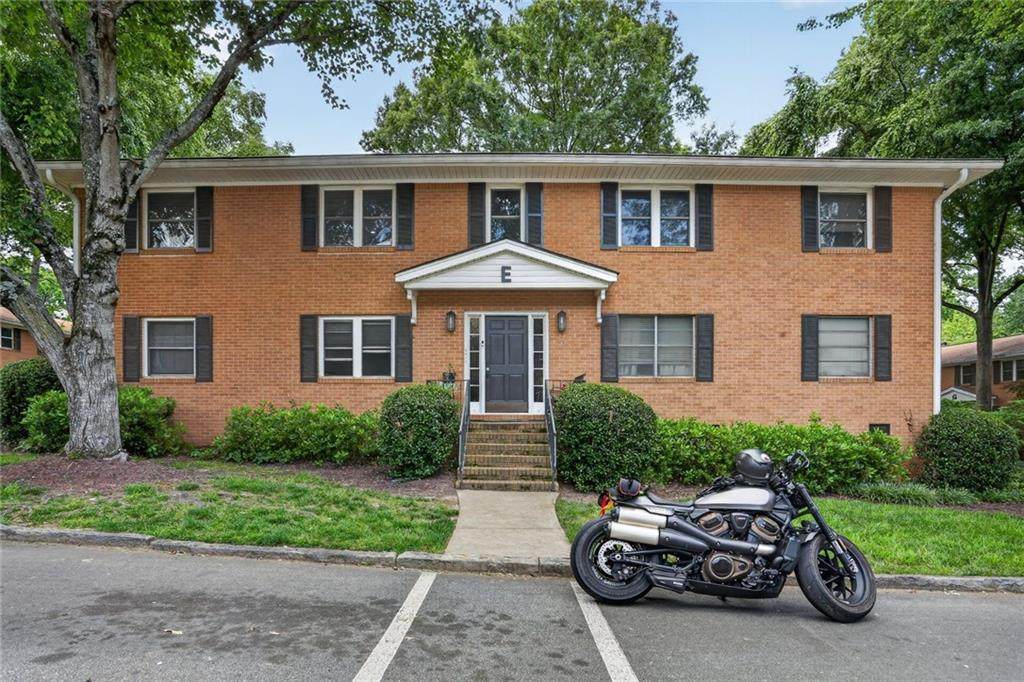 3510 Roswell Road - Photo 1