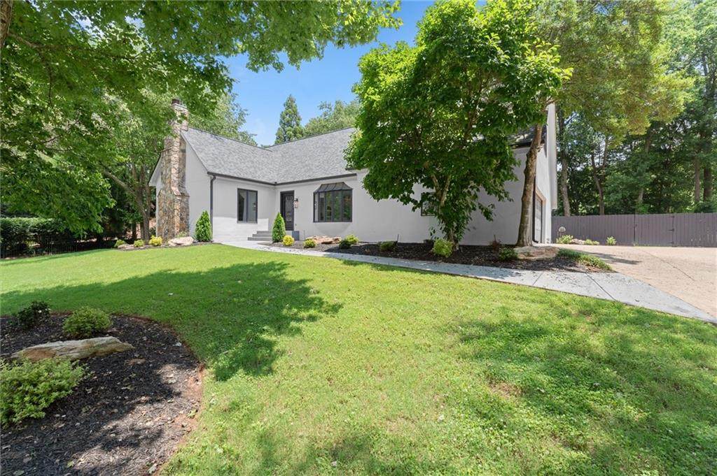 4562 Columns Drive - Photo 1