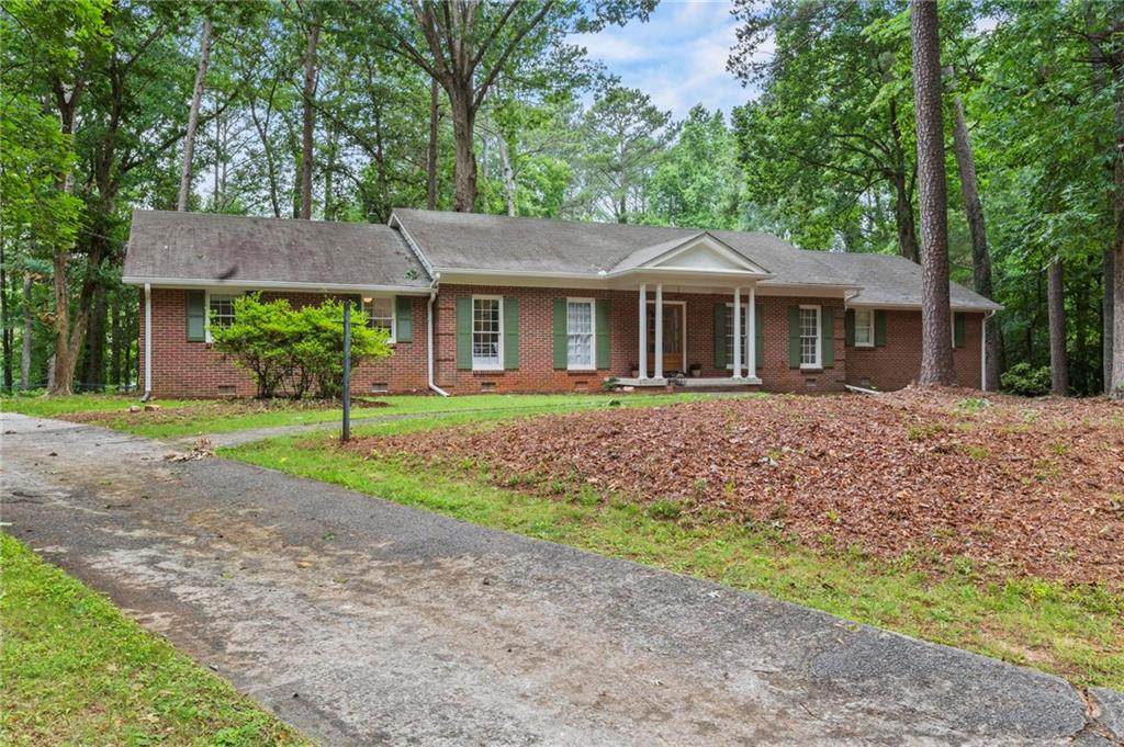 2373 Oxbow Circle - Photo 1