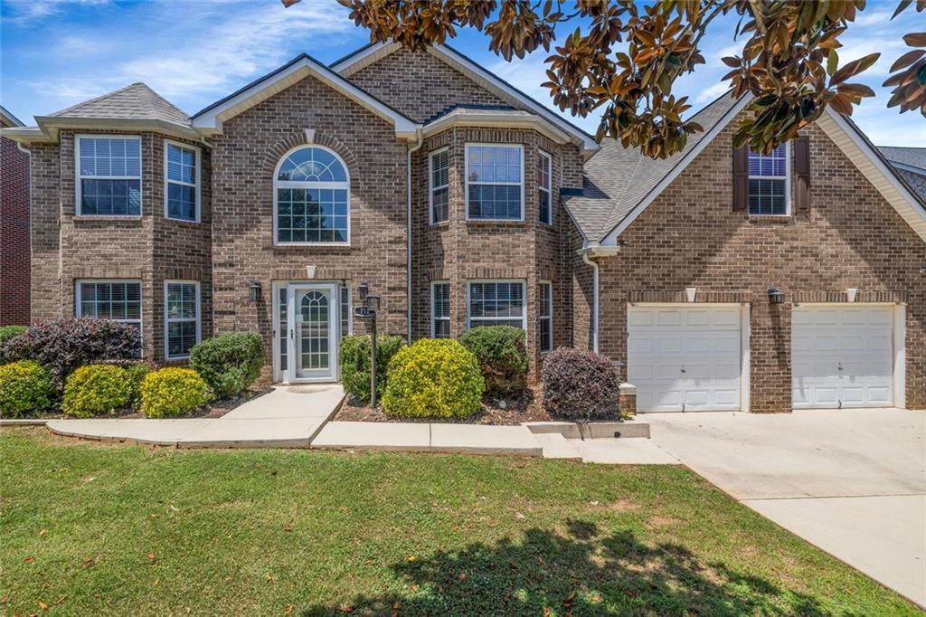 712 Walton Drive - Photo 1