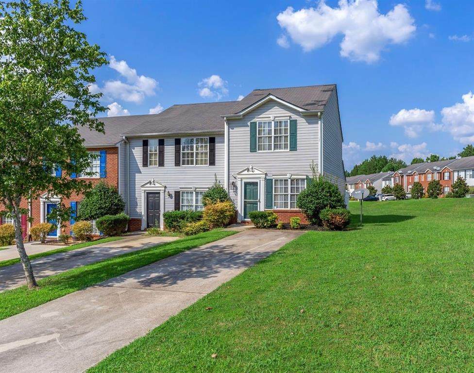 1327 Hollenbeck Lane - Photo 1