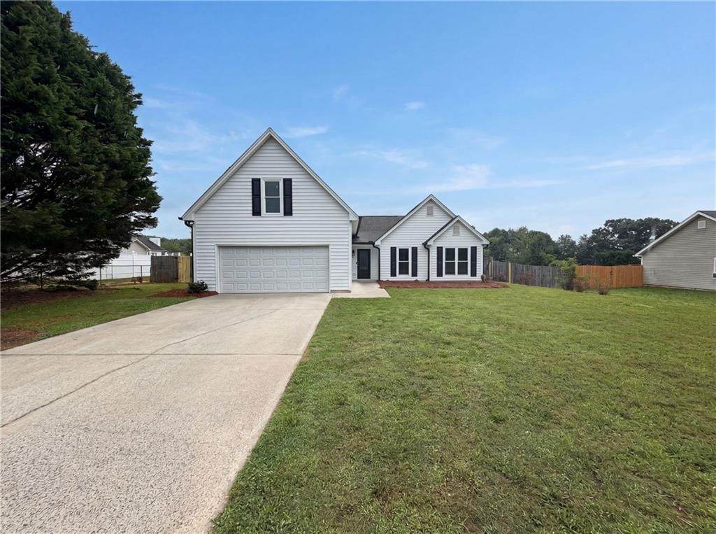 919 Elijah Way - Photo 1