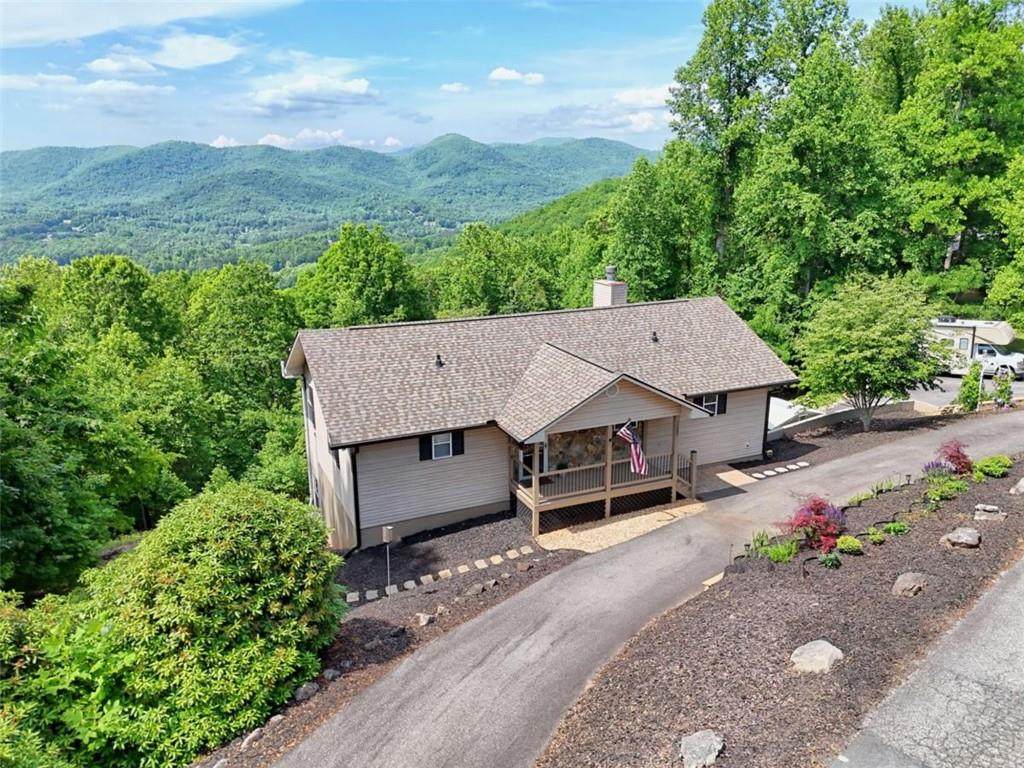 1157 Summit Way - Photo 1