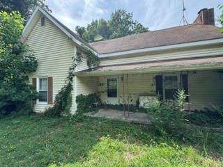 1395 Smith Road - Photo 1