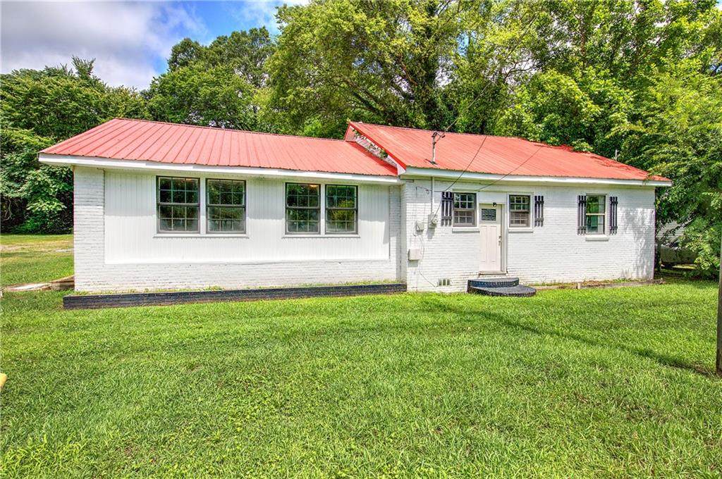 306 Cave Spring Street - Photo 1