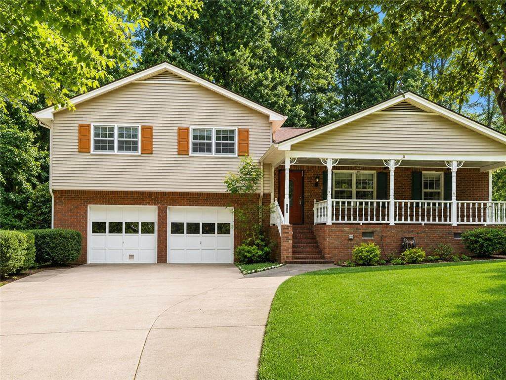 677 Bankshire Drive - Photo 1