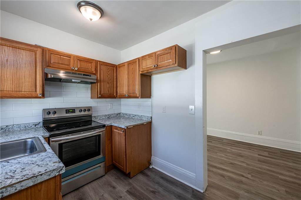 406 Paines Avenue - Photo 1