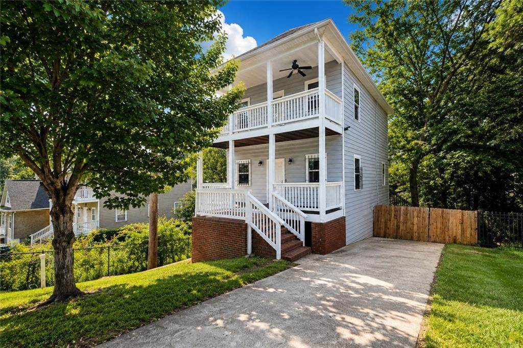 809 Spencer Street - Photo 1
