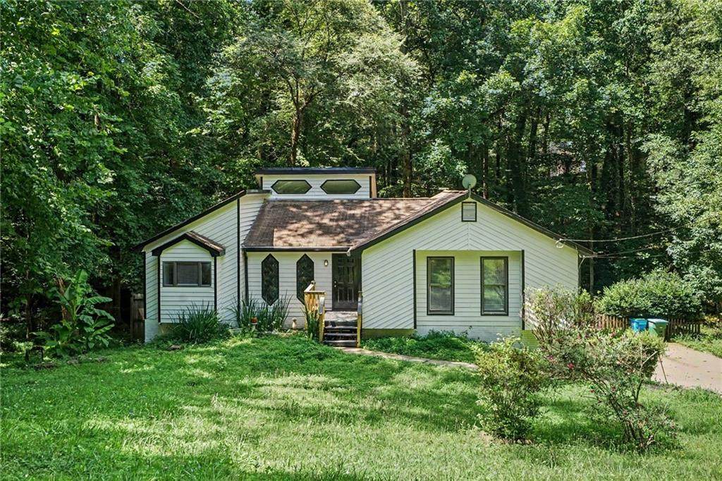 1373 Fairfield Drive - Photo 1