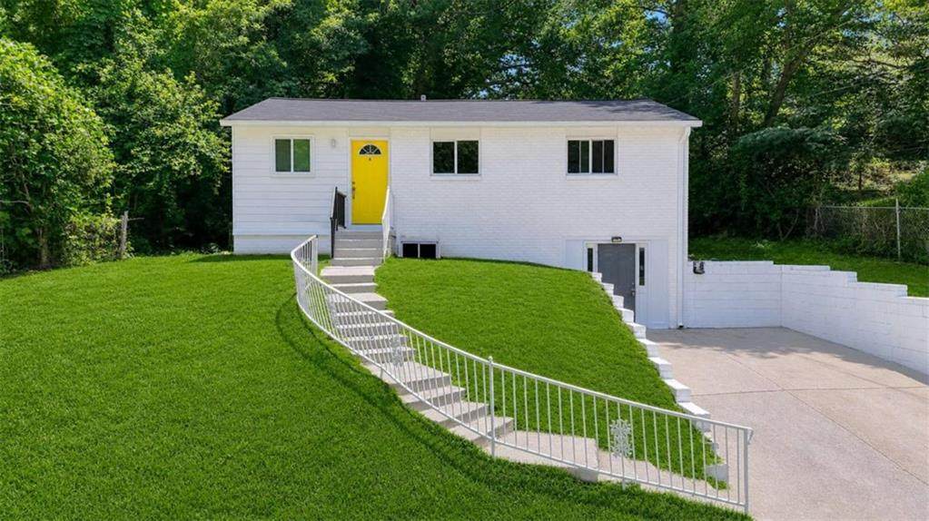 477 Fairlane Circle - Photo 1