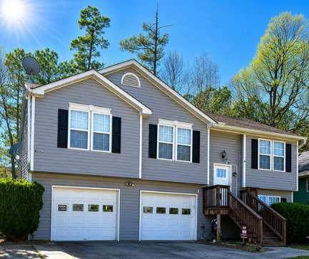 5700 Hollow Ridge Lane - Photo 1