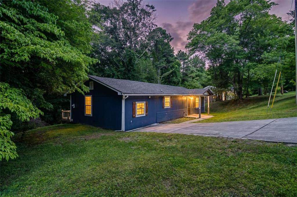 1614 Kendall Road - Photo 1