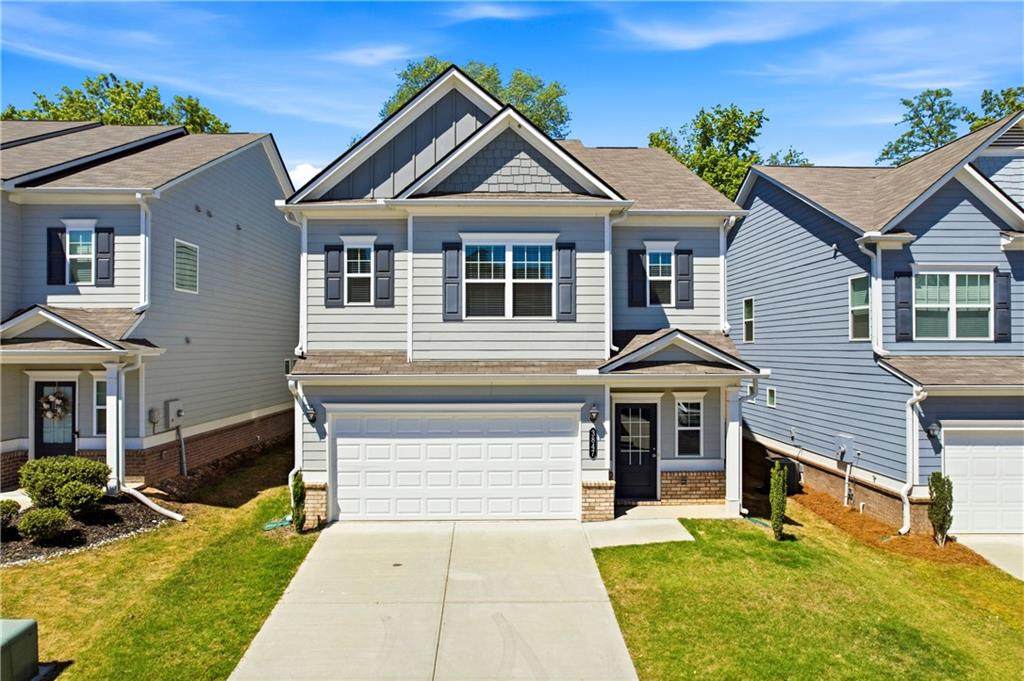 3847 Clarington Drive - Photo 1