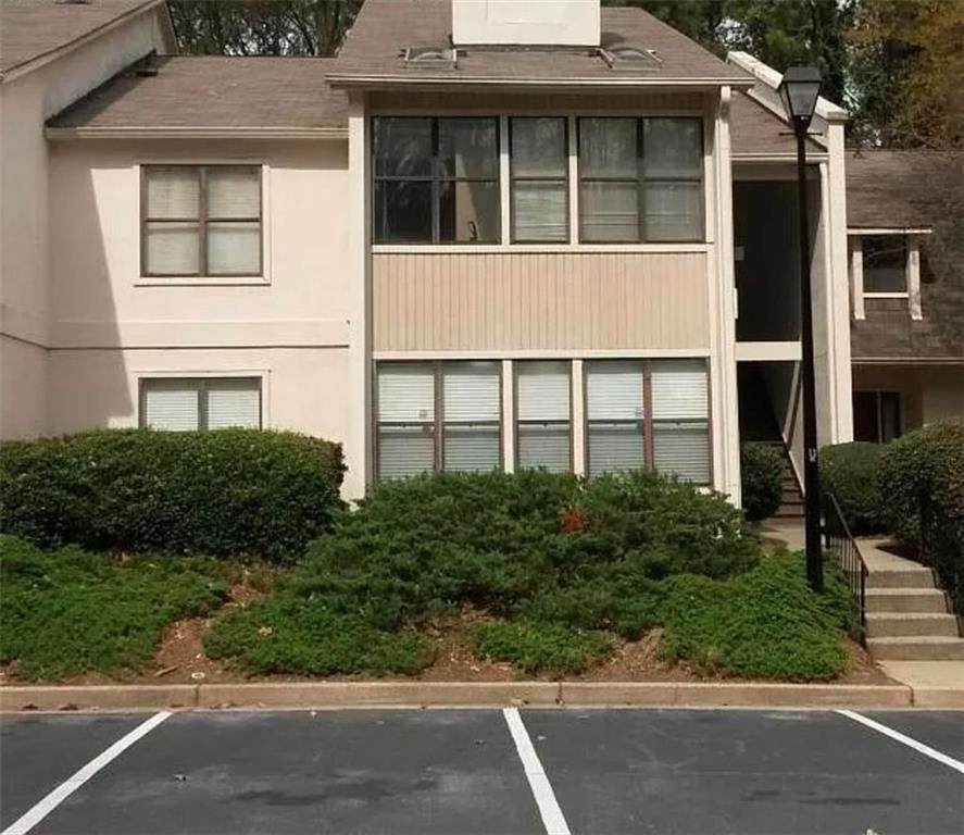 1204 Old Hammond Chase - Photo 1